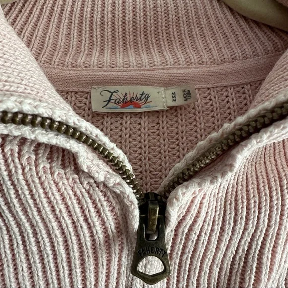 Faherty • Sunwashed Half Zip Knit Sweater - Picture 2 of 8